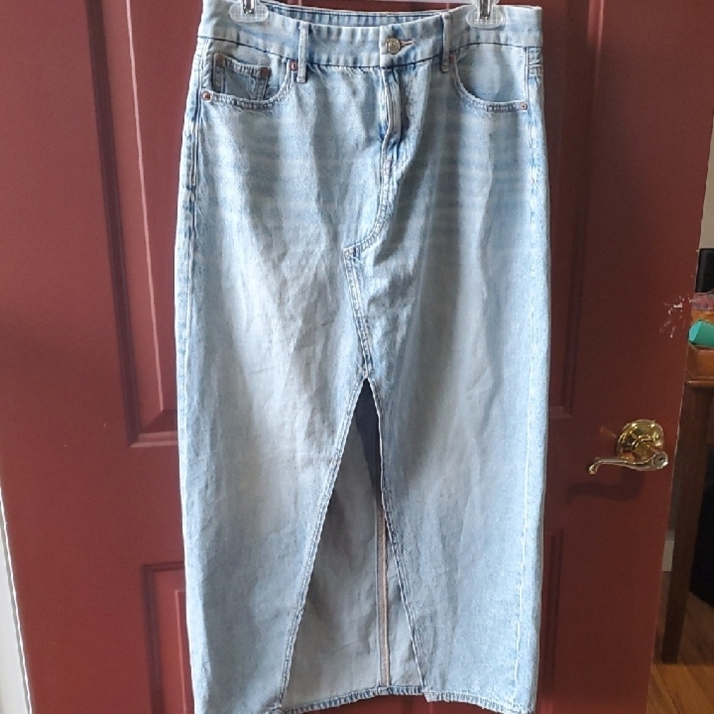 American Eagle Outfitters Curvy Low Rise Maxi Blue Denim Skirt 4